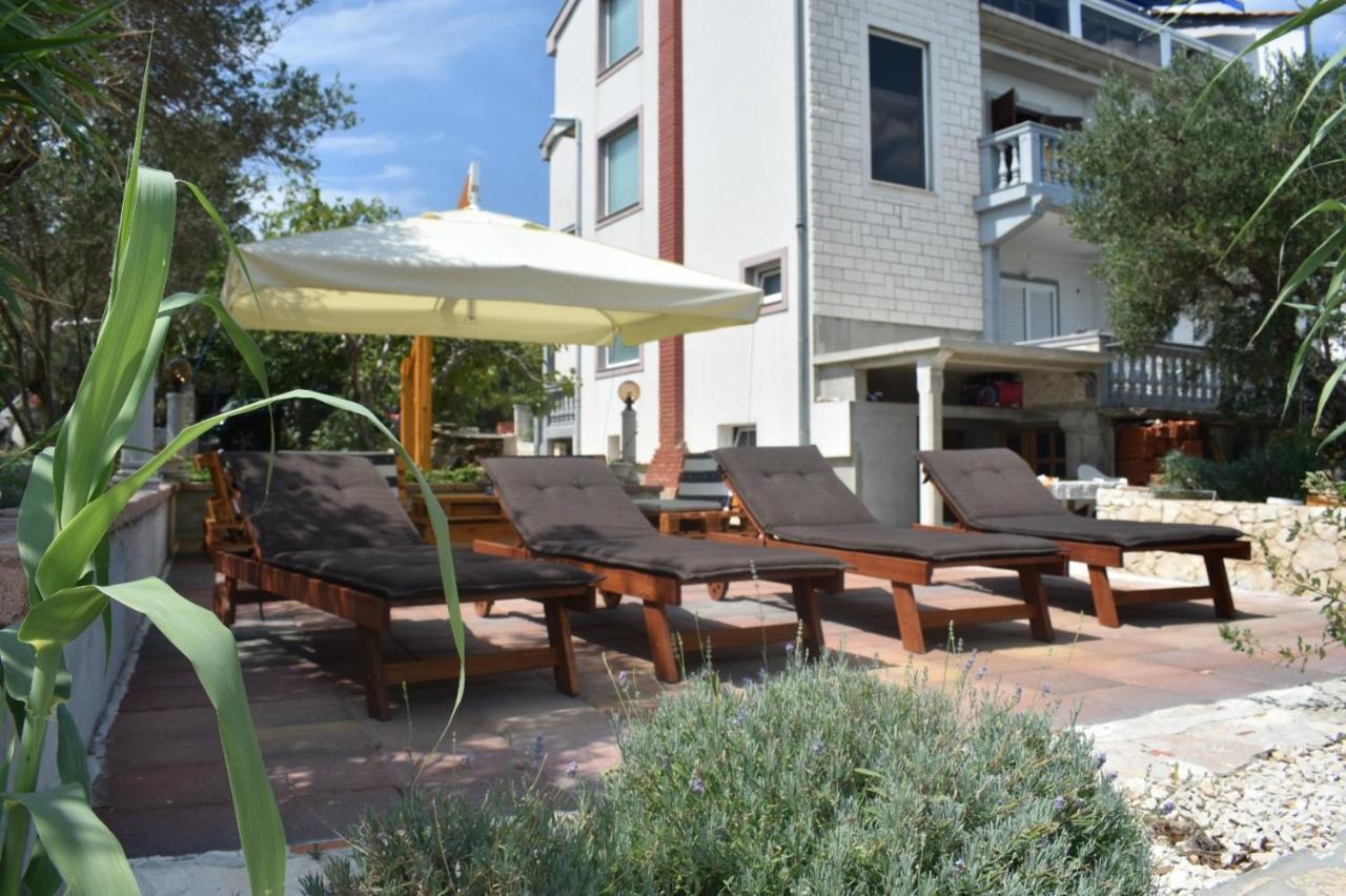 Apartments By The Sea Tkon, Pasman - 686 외부 사진