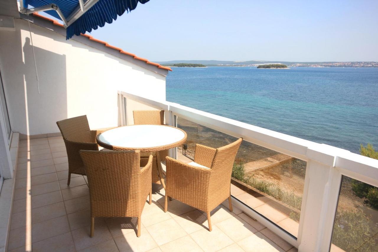 Apartments By The Sea Tkon, Pasman - 686 외부 사진